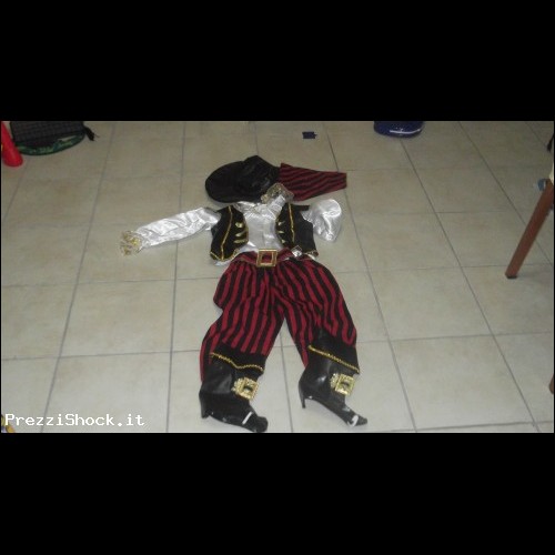 vestito carnevale pirata dei caraibi 2/3 anni come nuovo!!!!