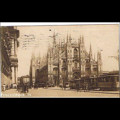 Cartolina MILANO - Piazza Duomo - Viaggiata 1924