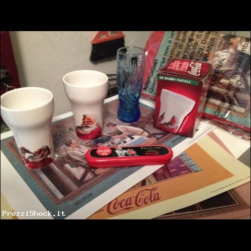 Coca Cola:Bicchieri, tovagliette, borsa, pallone e portabiro