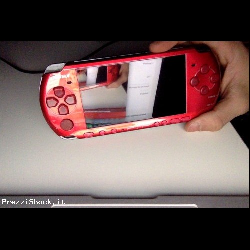 PSP modello 3004 Red