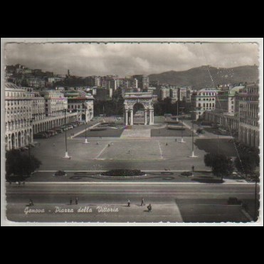 Cartolina - GENOVA - Piazza della Vittoria - VG 1954