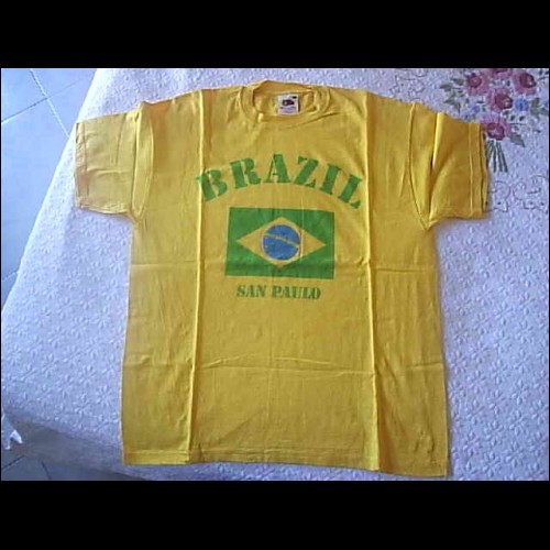 T-SHIRT "BRAZIL SAN PAULO" (MARCA "FRUIT OF THE LOOM")