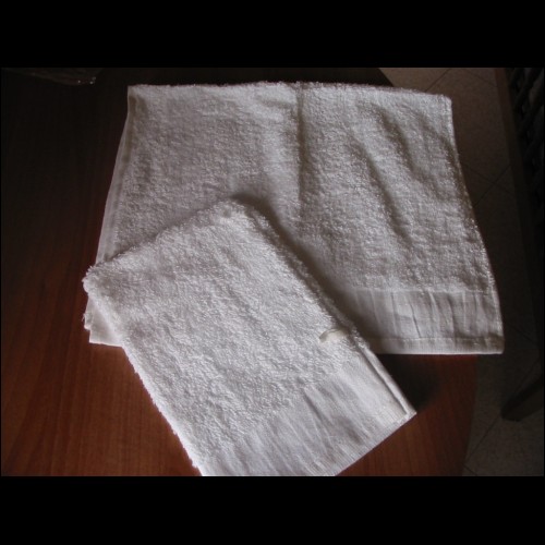 asciugamano + spugna da ricamare a punto croce