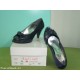 Scarpa donna con tacco, spuntata. Numero 37