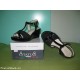 Scarpa aperta con zeppa, nero. Numero 35