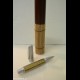 PENNA DECORATA IN COFANETTO TONDO IN LEGNO E BAMBU'