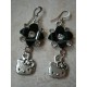 HELLO KITTY - ORECCHINI con fiore e strass