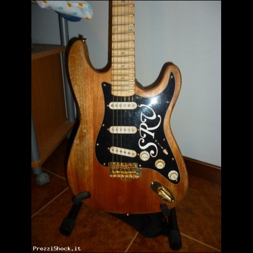Chitarra Stratocaster produzione Artigianale (Fender Parts)