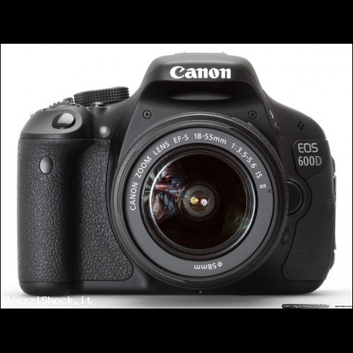 Canon Eos 600D con kit 18-55 IS nuova e con garanzia