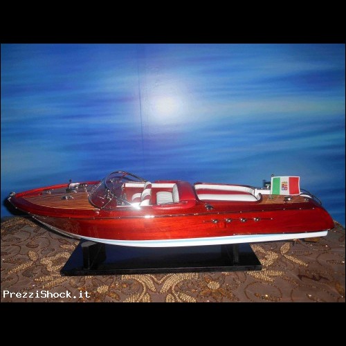 Riva Aquarama 70 cm interni rossi