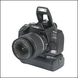 Canon EOS 400D + EF-S 18-55 mm + battery pack BG-E3
