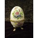 Scatolina in porcellana a forma di uovo c. 1960