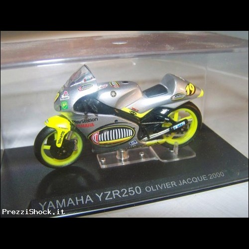 MOTO GP:YAMAKA YZR 250 OLIVER JACQUE