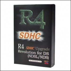   Scheda R4 SDHC per DS / DS Lite   ORIGINALE GARANTITA
